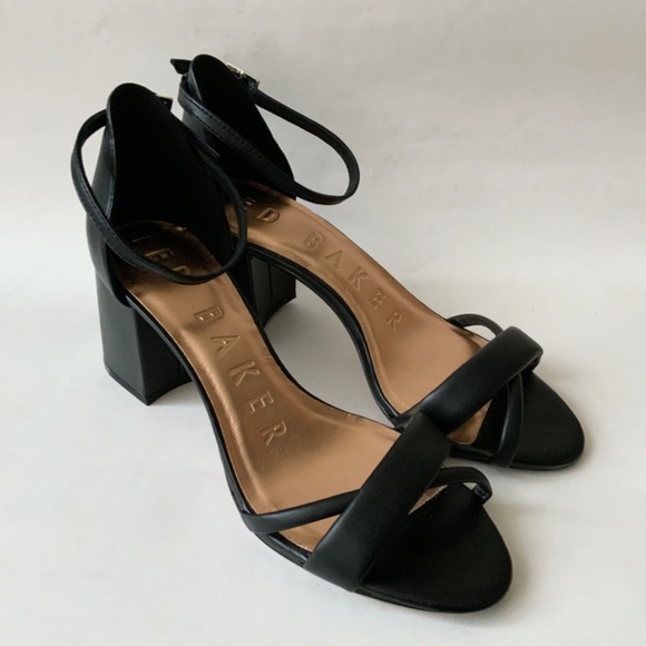 Ted Baker Sheaha Ankle Strap Heels Black Leather Sandals 9.5 Block Heel Pumps 40 - Picture 9 of 12